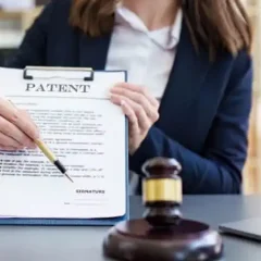 Patent Lawyer with Patent Agreement